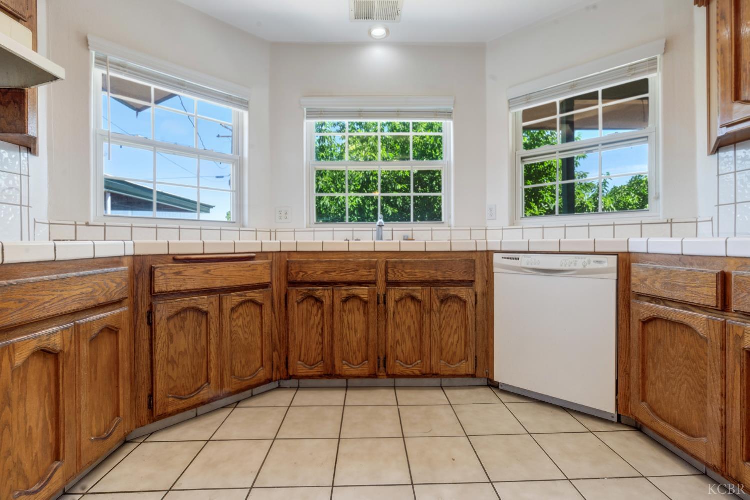 14515 Houston Ave, Hanford, CA 93230