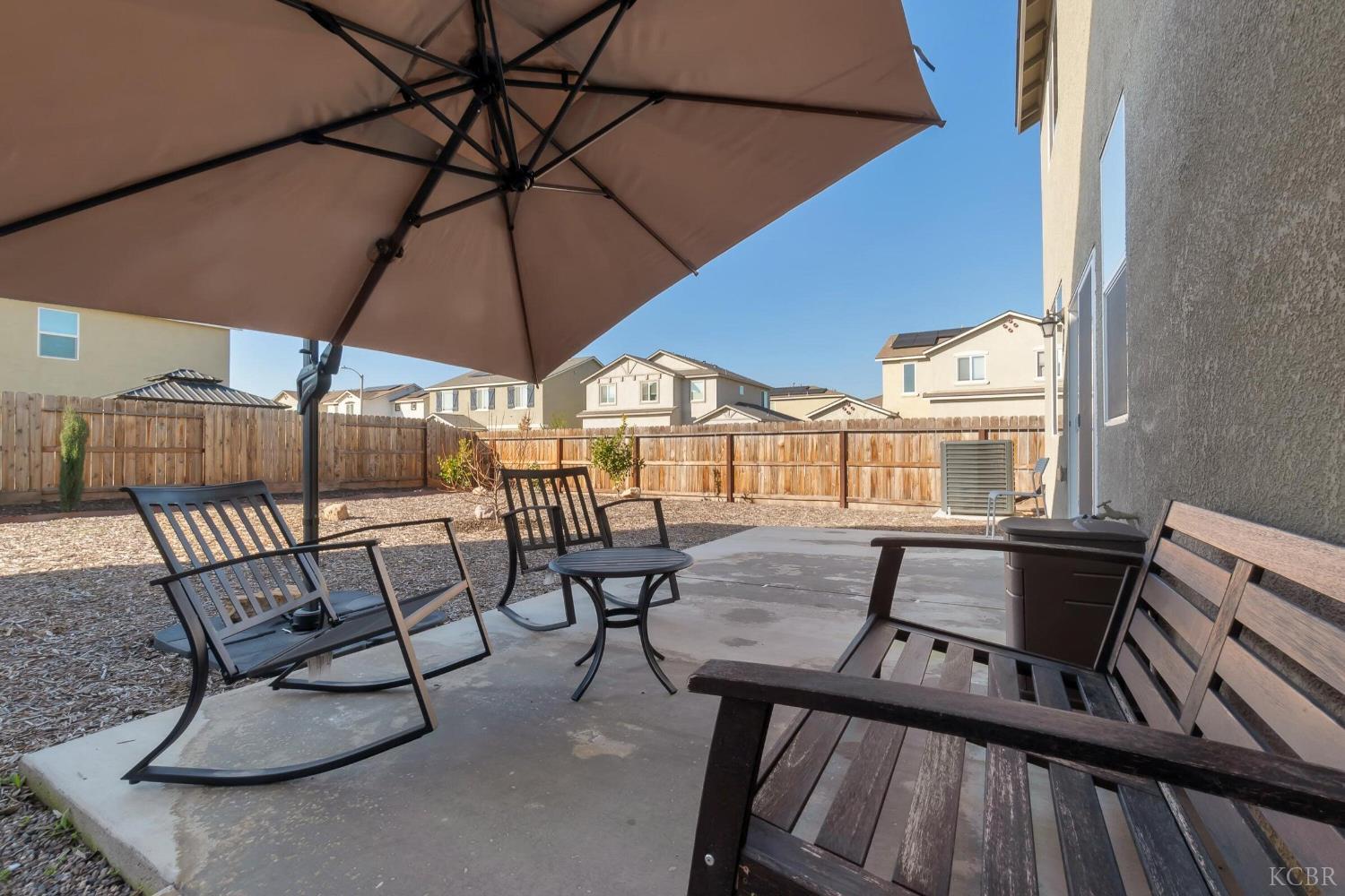 2207 S Crumal St, Visalia, CA 93921