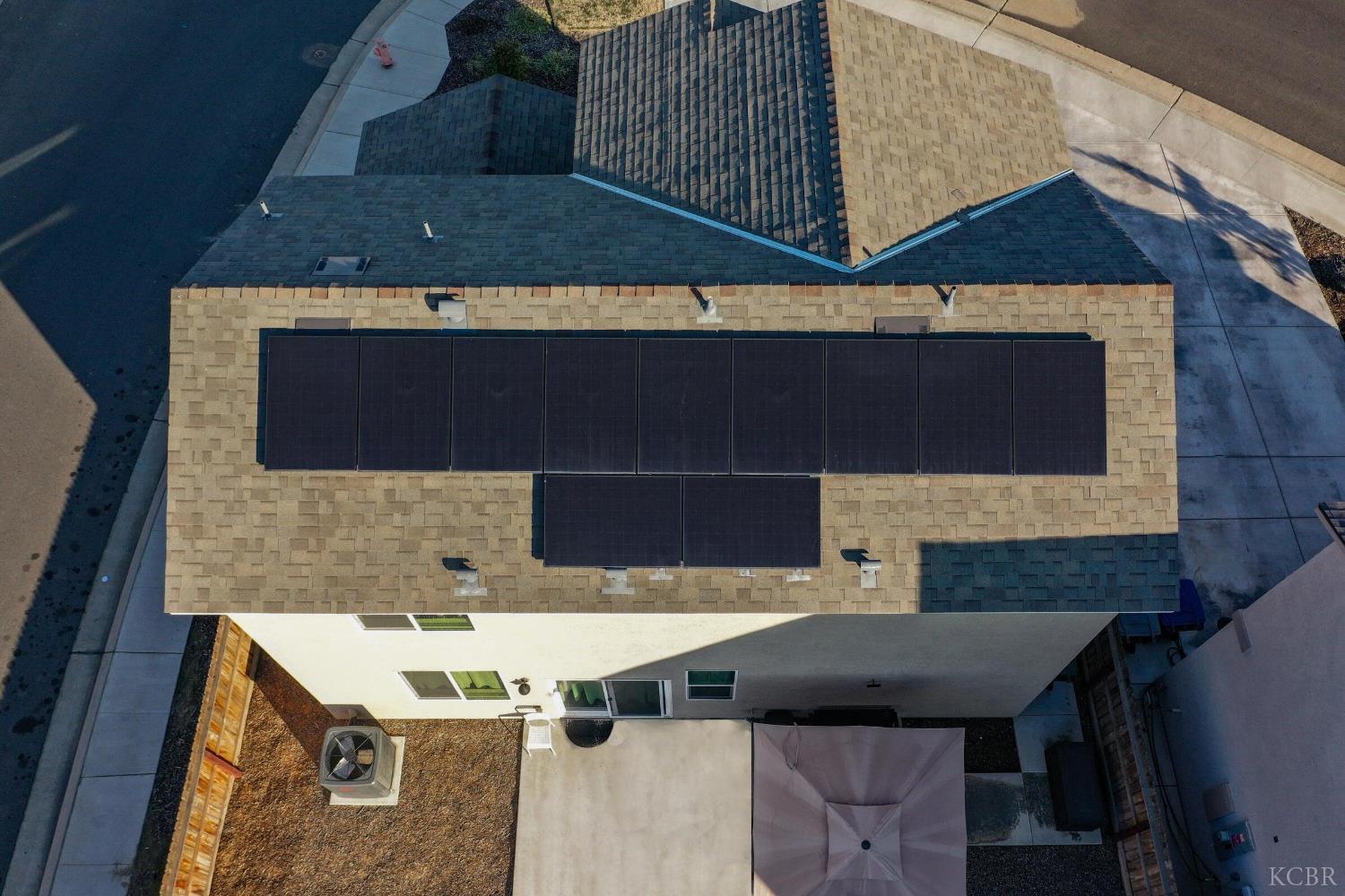 2207 S Crumal St, Visalia, CA 93921