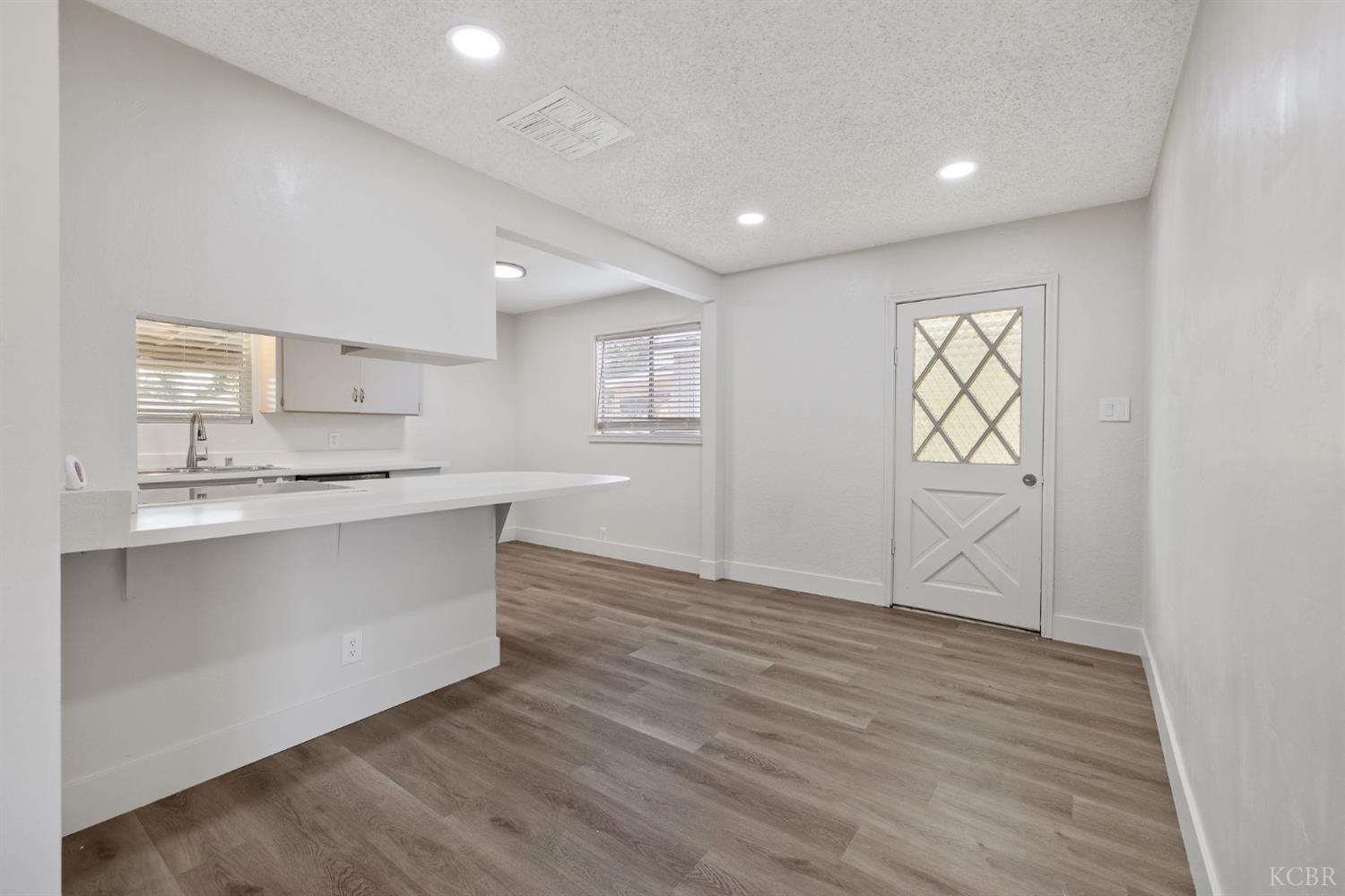 217 N Lincoln St, Coalinga, CA 93210