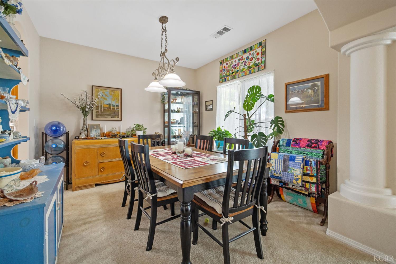 1547 W Claridge Ct, Hanford, CA 93230