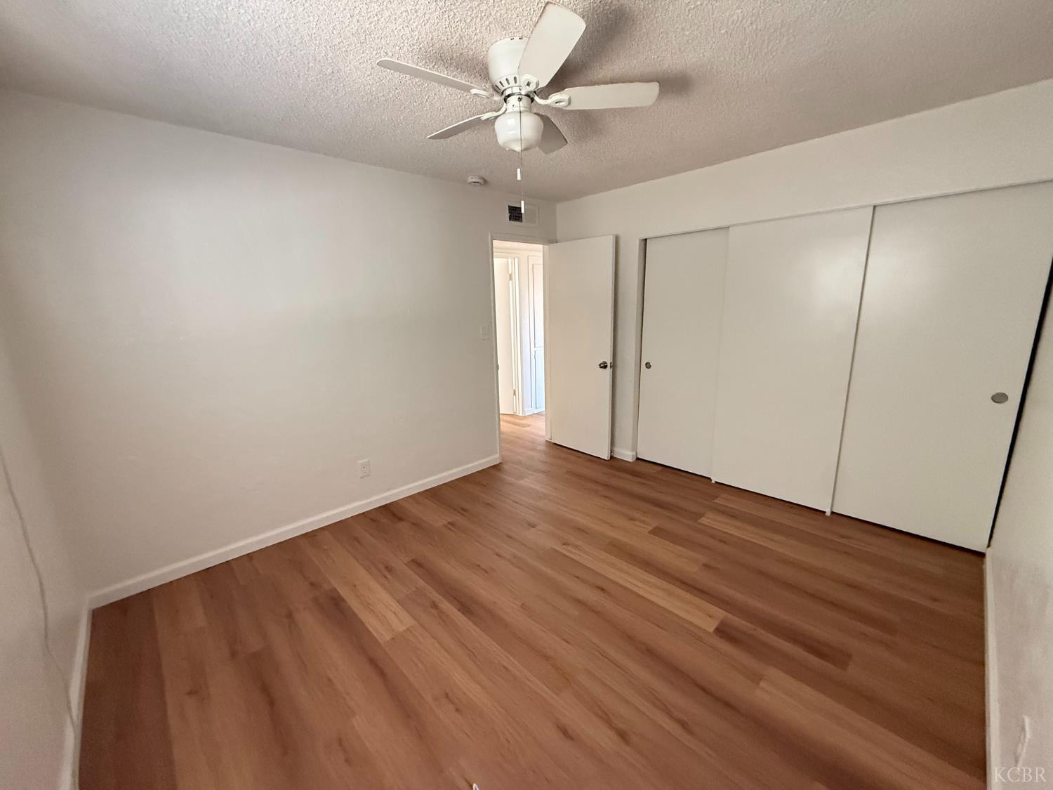 2081 E Stockham Ave, Tulare, CA 93274