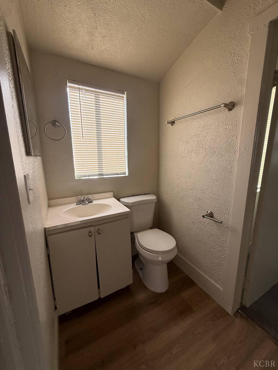 4079 E Heaton Ave, Fresno, CA 93702