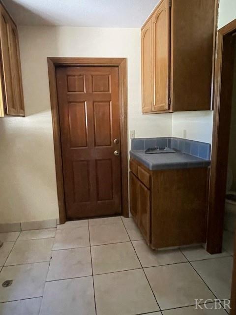 144 E Parkview Ave, Visalia, CA 93277