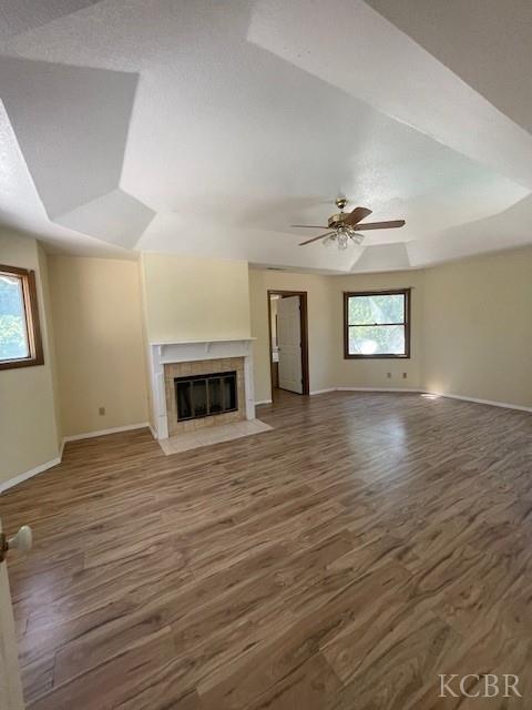 144 E Parkview Ave, Visalia, CA 93277