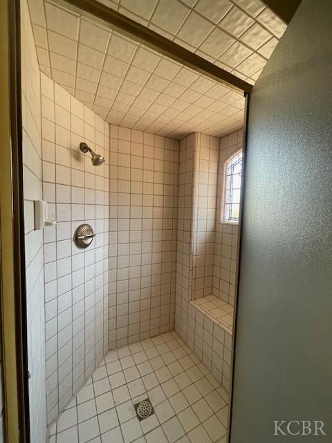 144 E Parkview Ave, Visalia, CA 93277