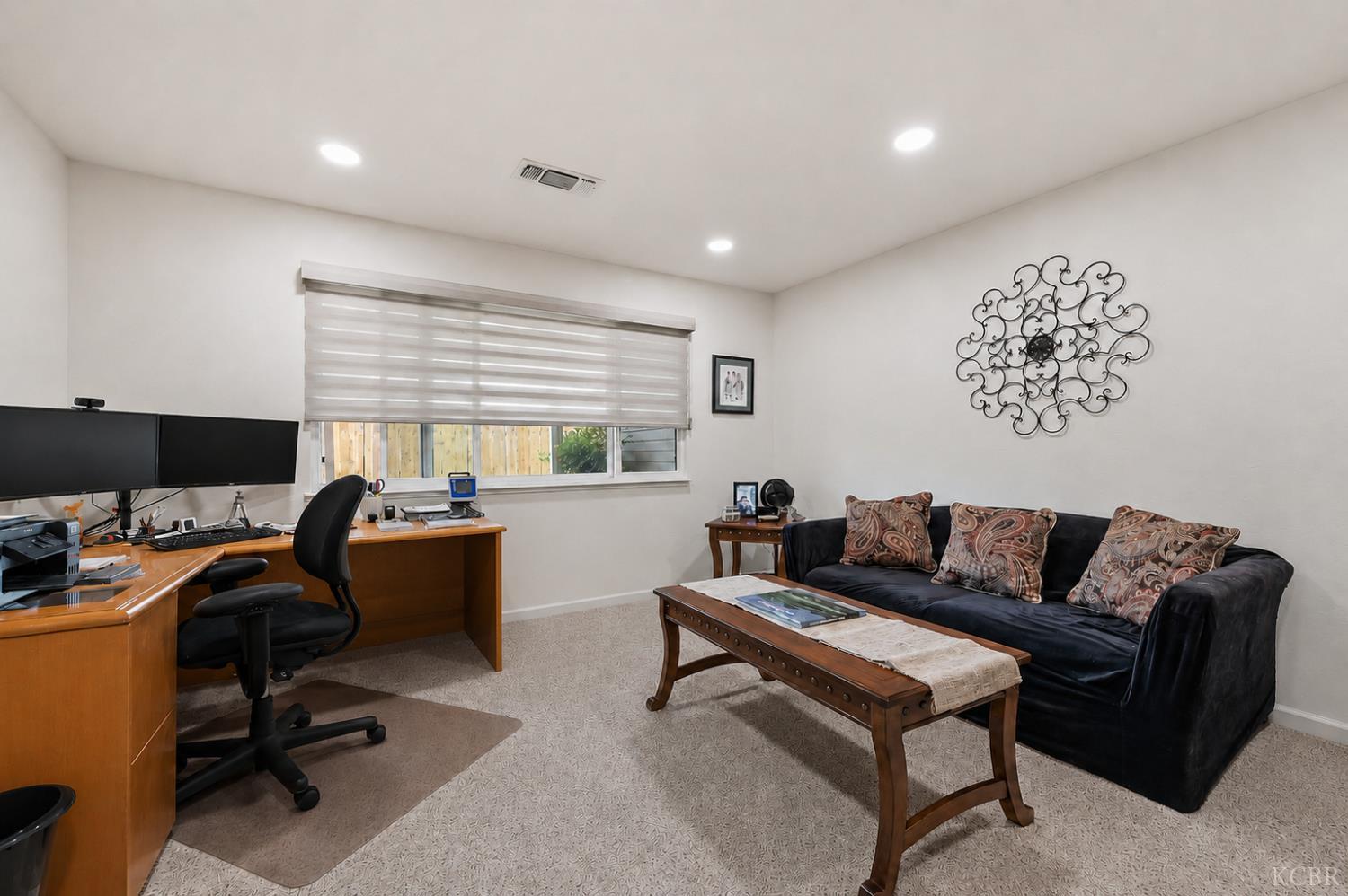 1910 Roland Dr, Hanford, CA 93230