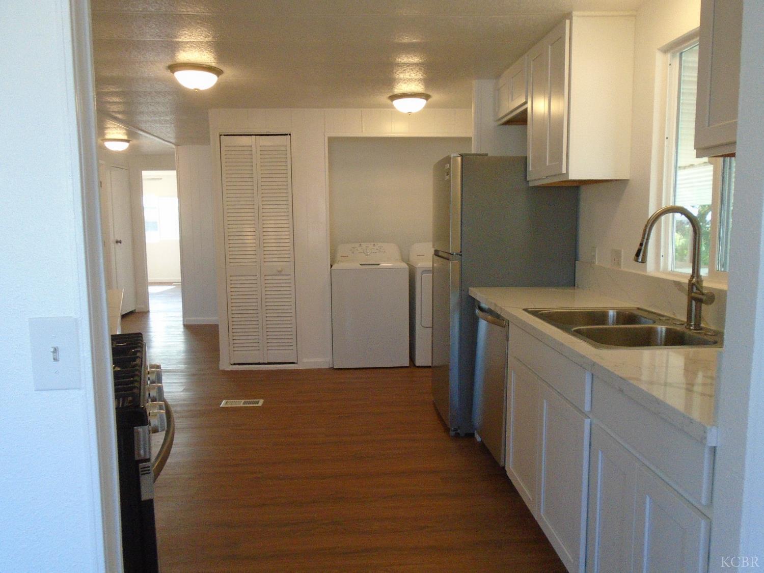 860 #69 E Grangeville Blvd, Hanford, CA 93230