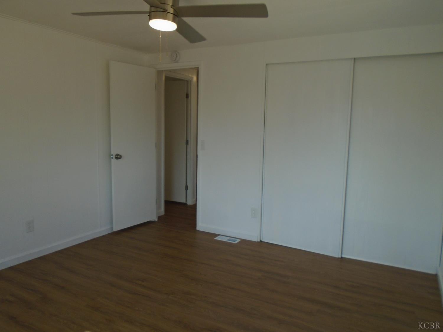 860 #69 E Grangeville Blvd, Hanford, CA 93230