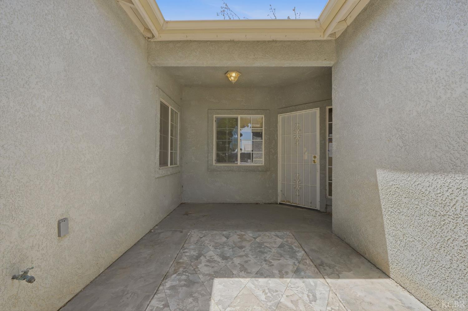 1623 Humbolt St, Lemoore, CA 93245