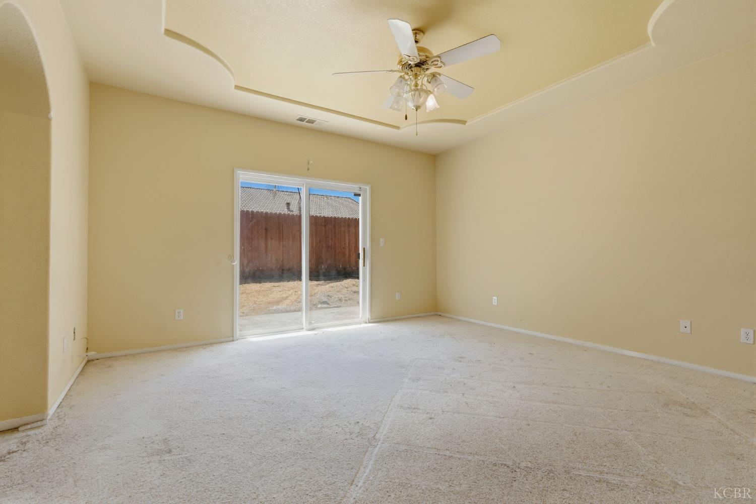 1623 Humbolt St, Lemoore, CA 93245