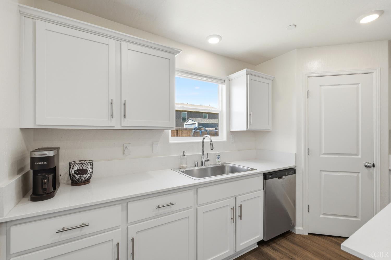 704 Corral, Corcoran, CA 93212