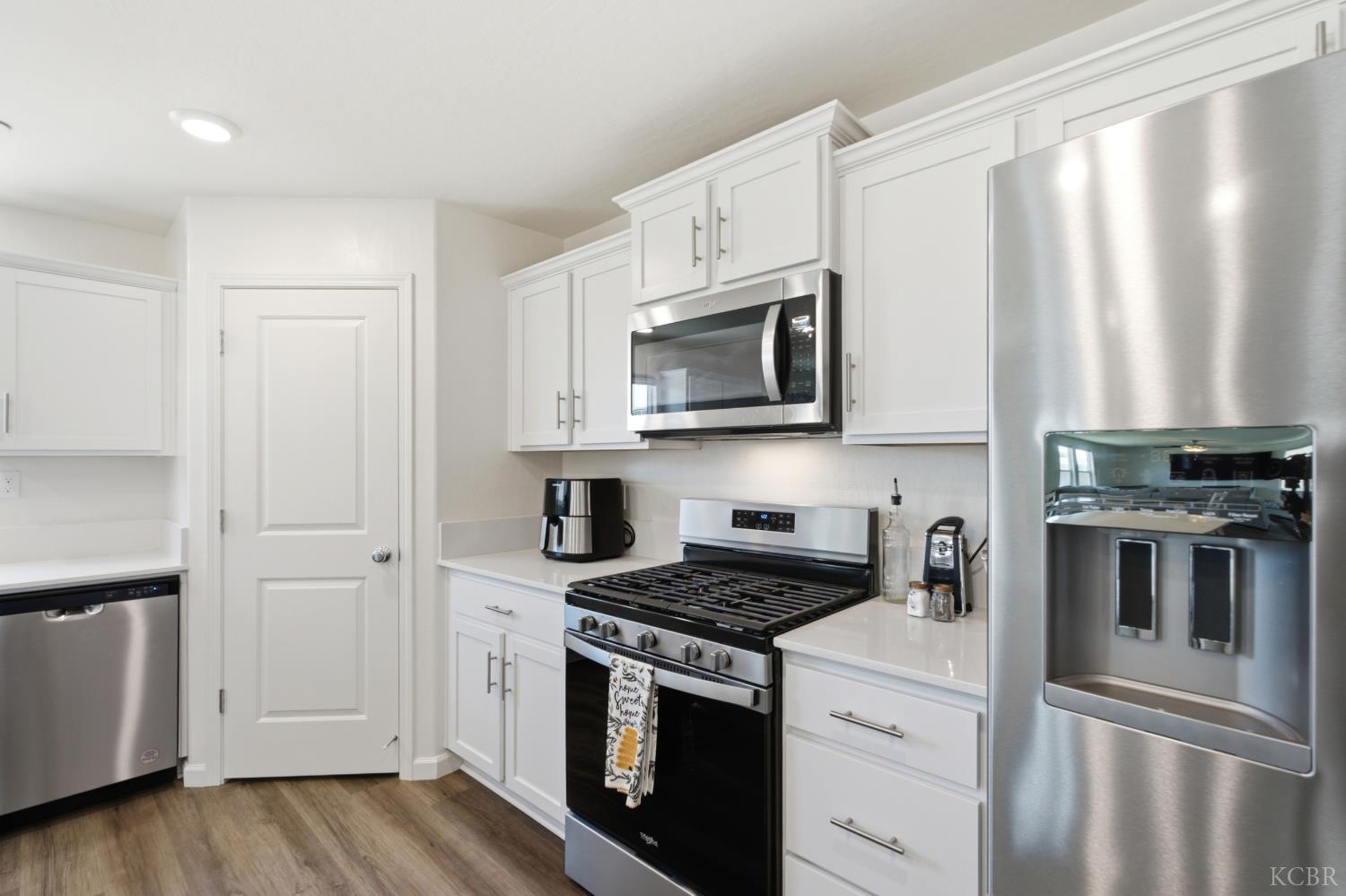 704 Corral, Corcoran, CA 93212
