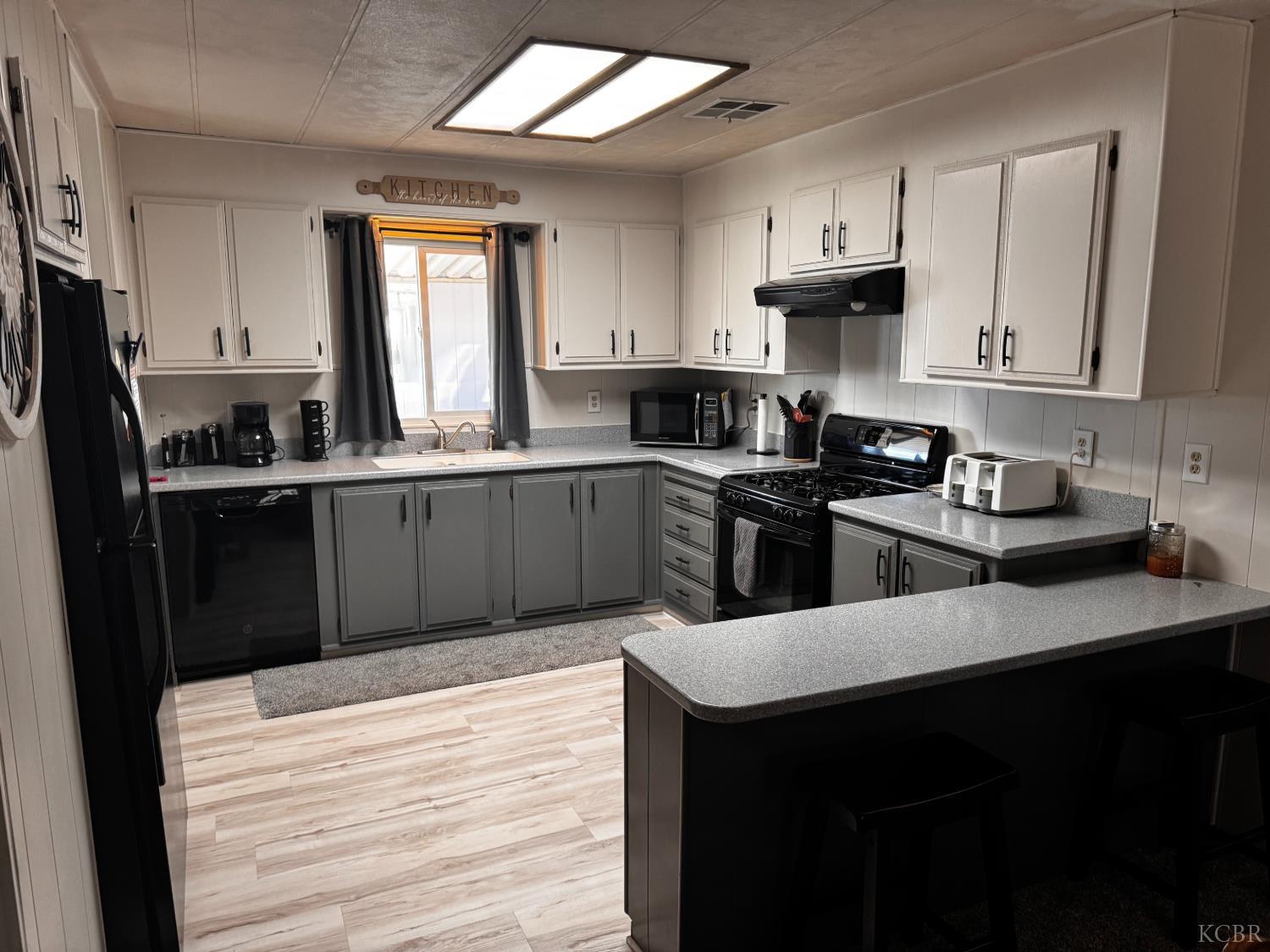 1255 W Grangeville Space #73 Blvd, Hanford, CA 93230