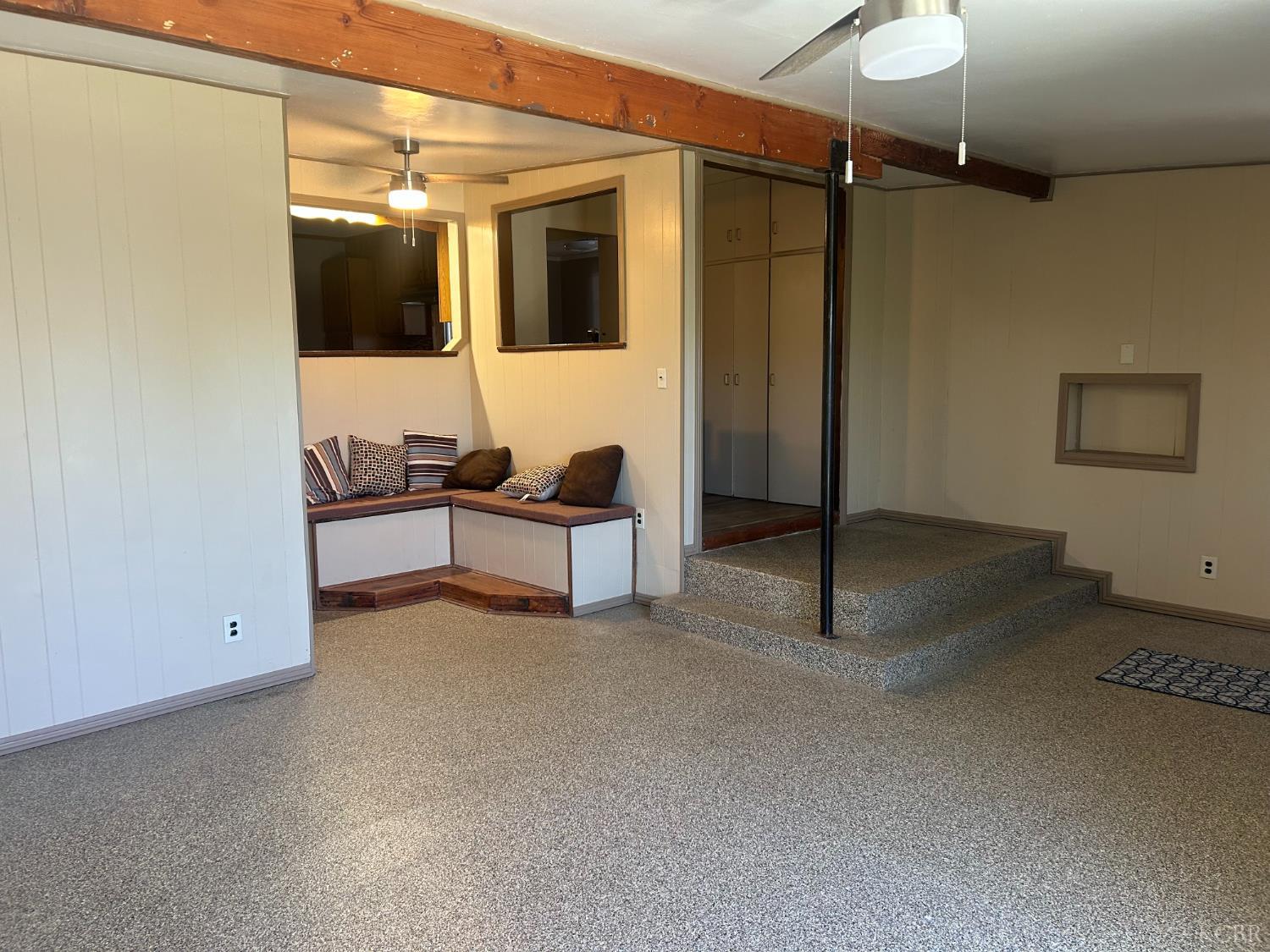 404 E San Mateo St, Avenal, CA 93204