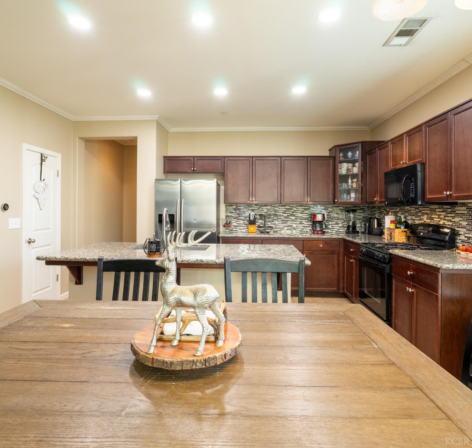 636 Firenze St, Lemoore, CA 93245