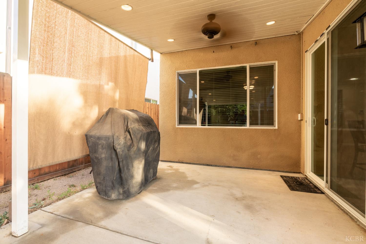 636 Firenze St, Lemoore, CA 93245