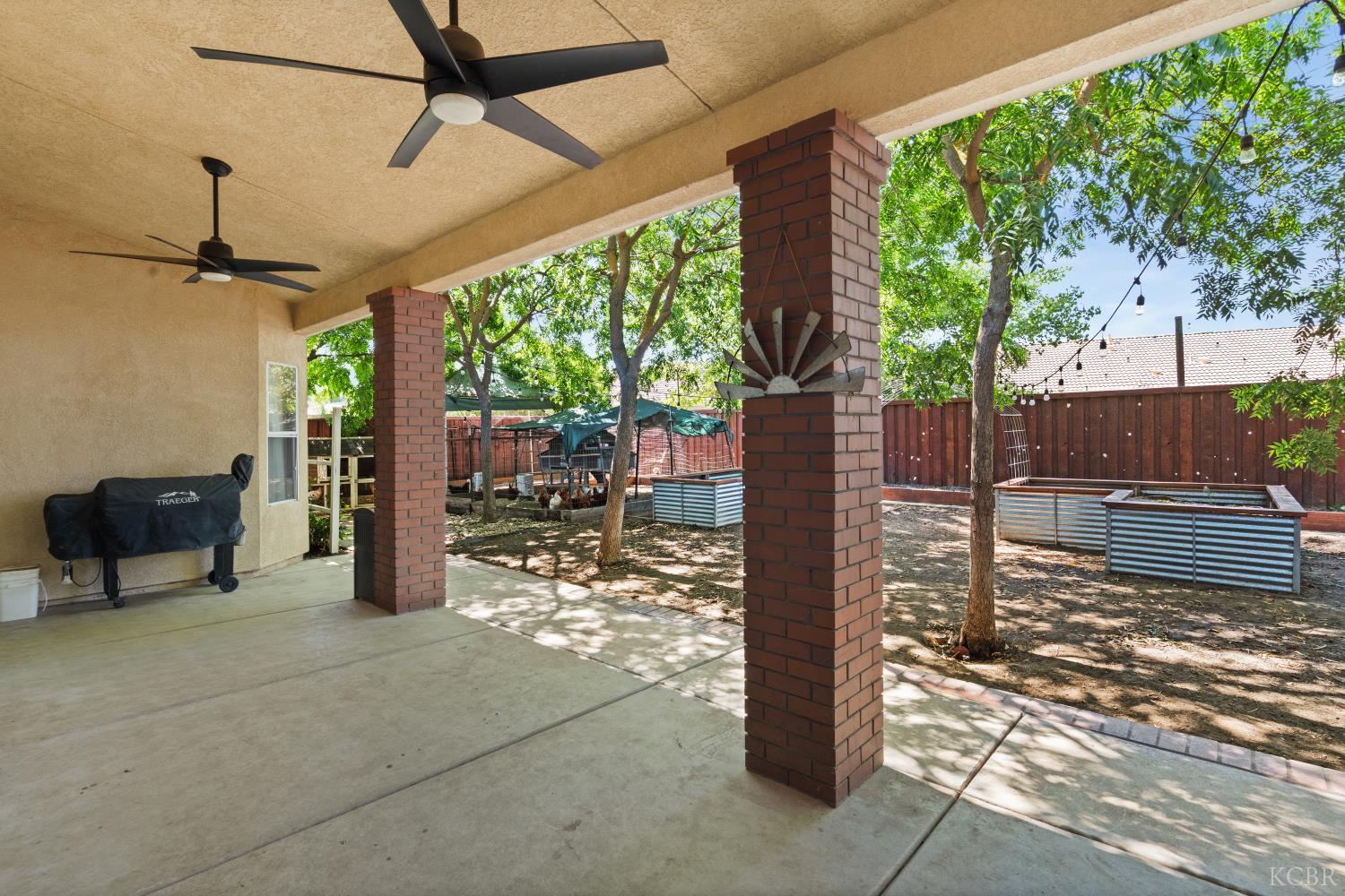 1541 W Chianti Way, Hanford, CA 93230