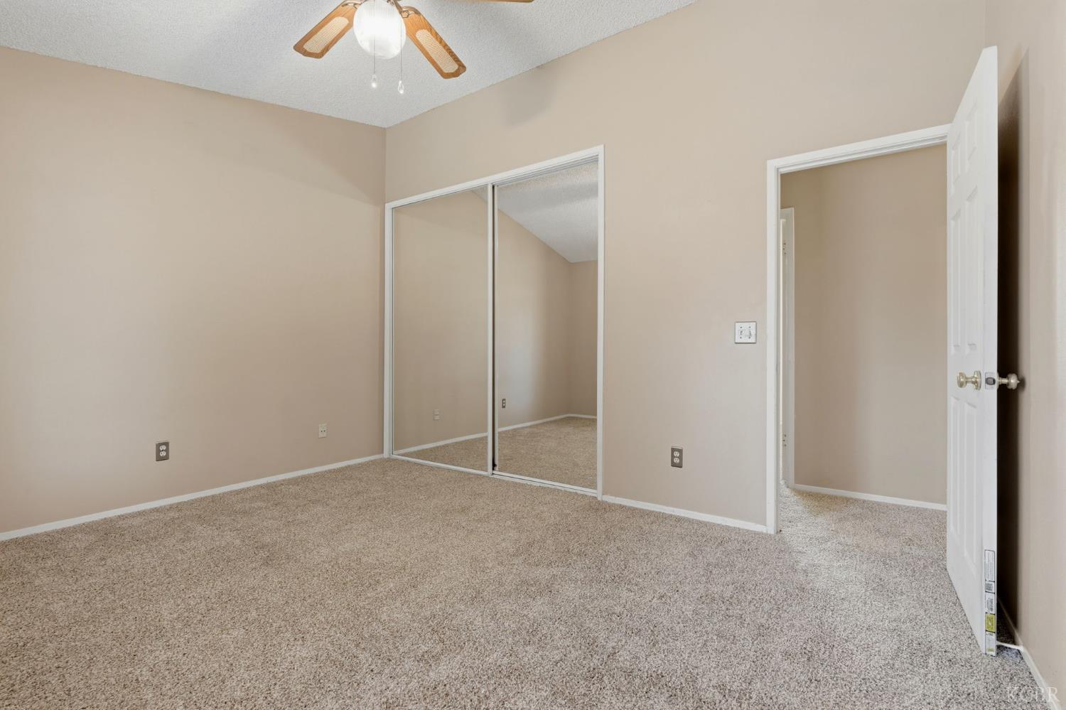 2246 Lemonwood Ct, Hanford, CA 93230