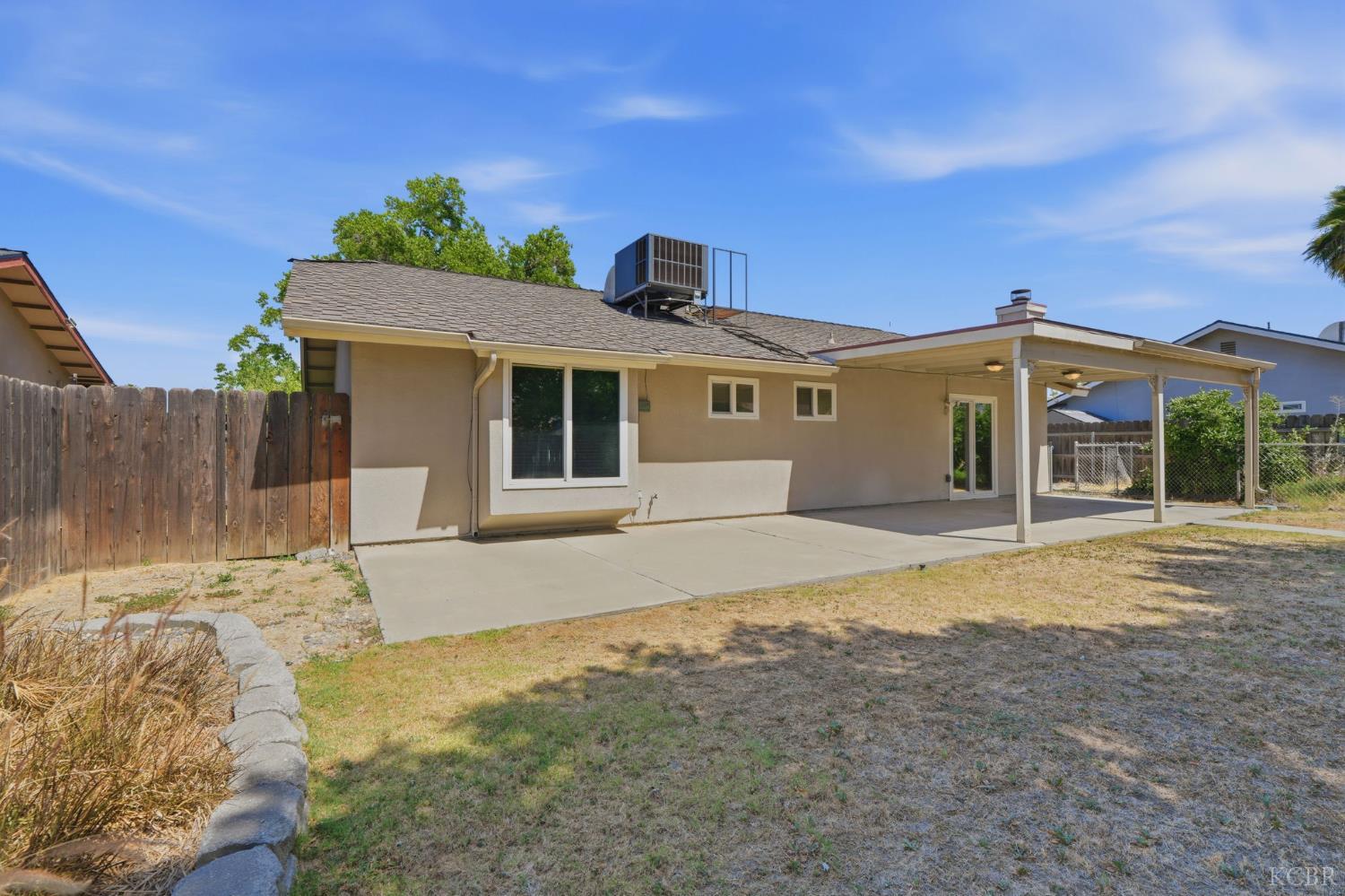 2246 Lemonwood Ct, Hanford, CA 93230
