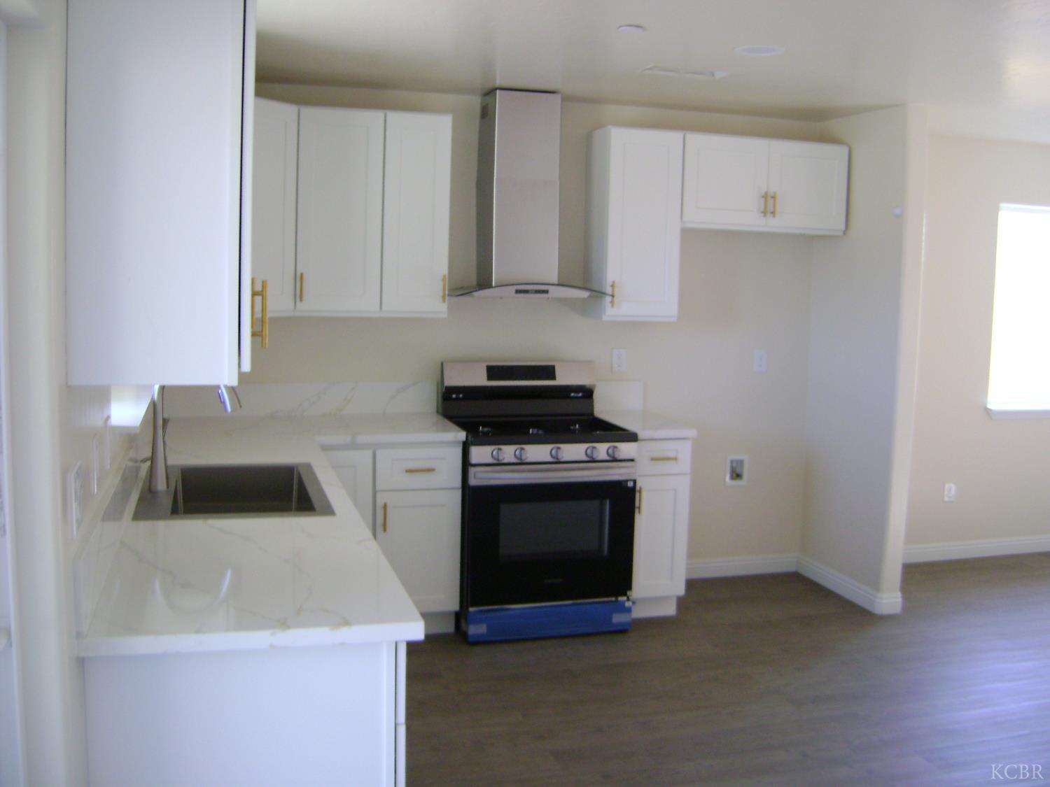 2615 Gable Ave, Corcoran, CA 93212