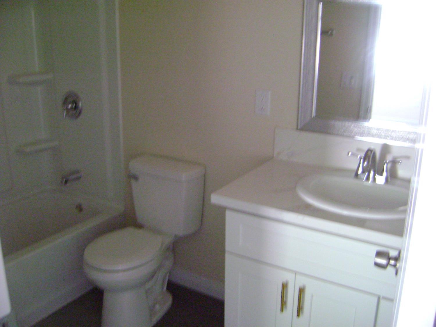 2615 Gable Ave, Corcoran, CA 93212