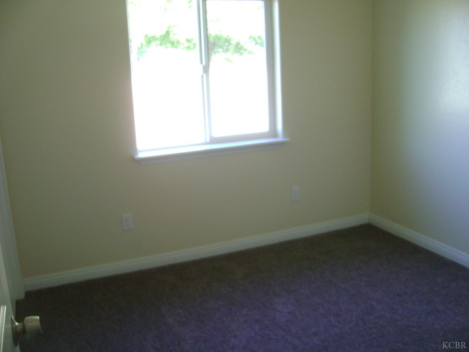 2615 Gable Ave, Corcoran, CA 93212