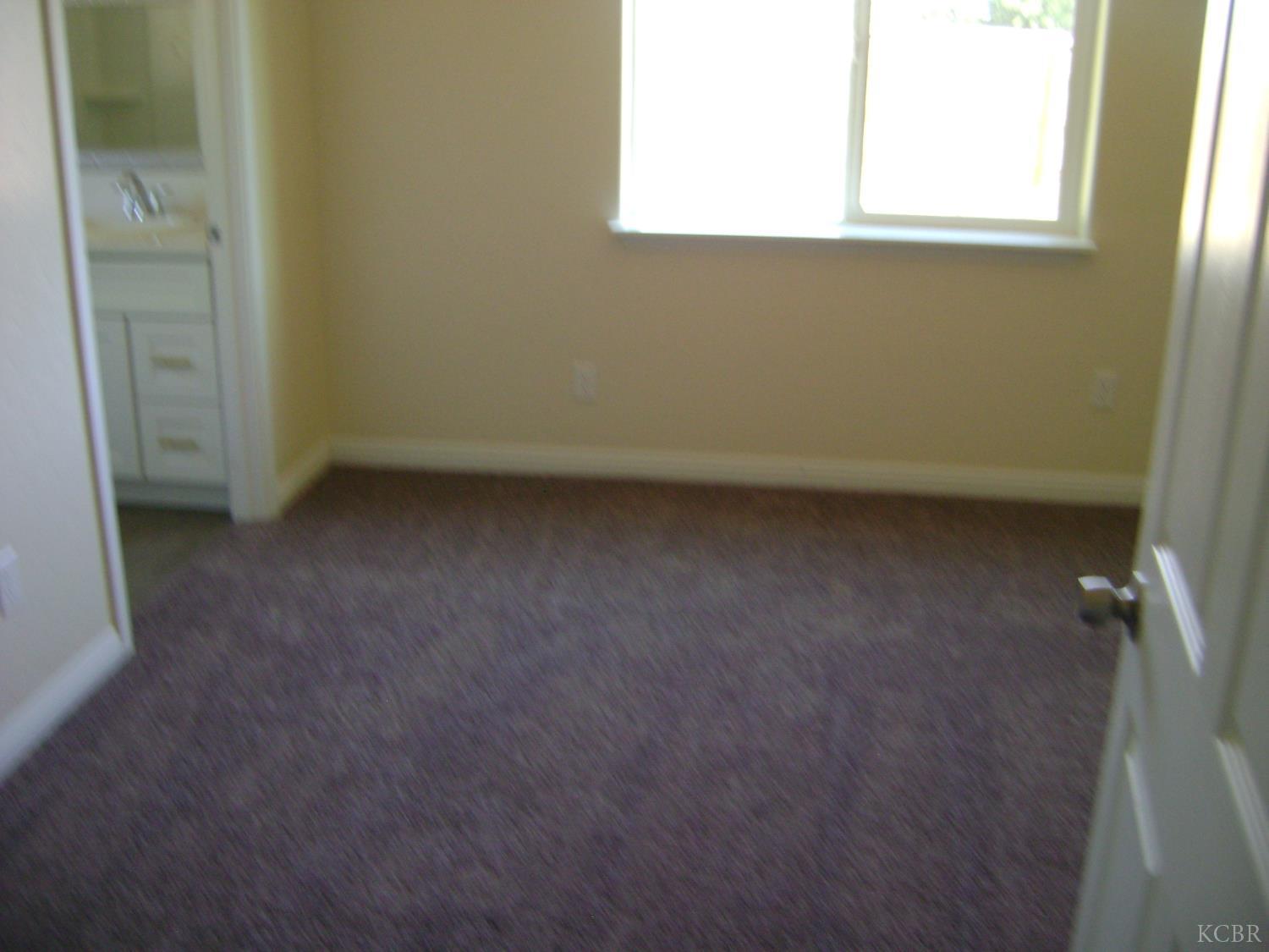 2615 Gable Ave, Corcoran, CA 93212