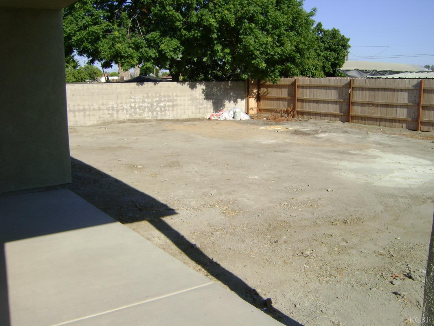 2615 Gable Ave, Corcoran, CA 93212