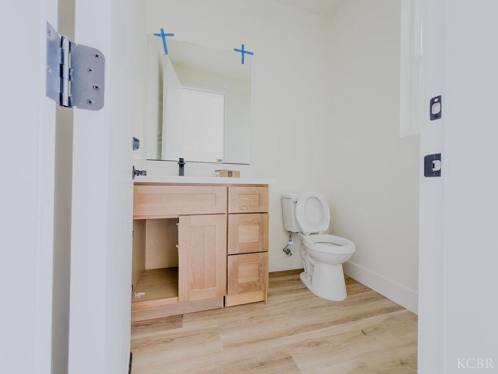 181 Grace Ct, Lemoore, CA 93245