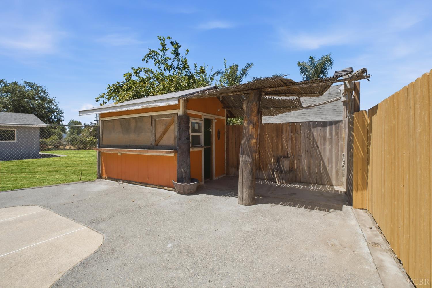 842 S Lemoore Ave, Lemoore, CA 93245