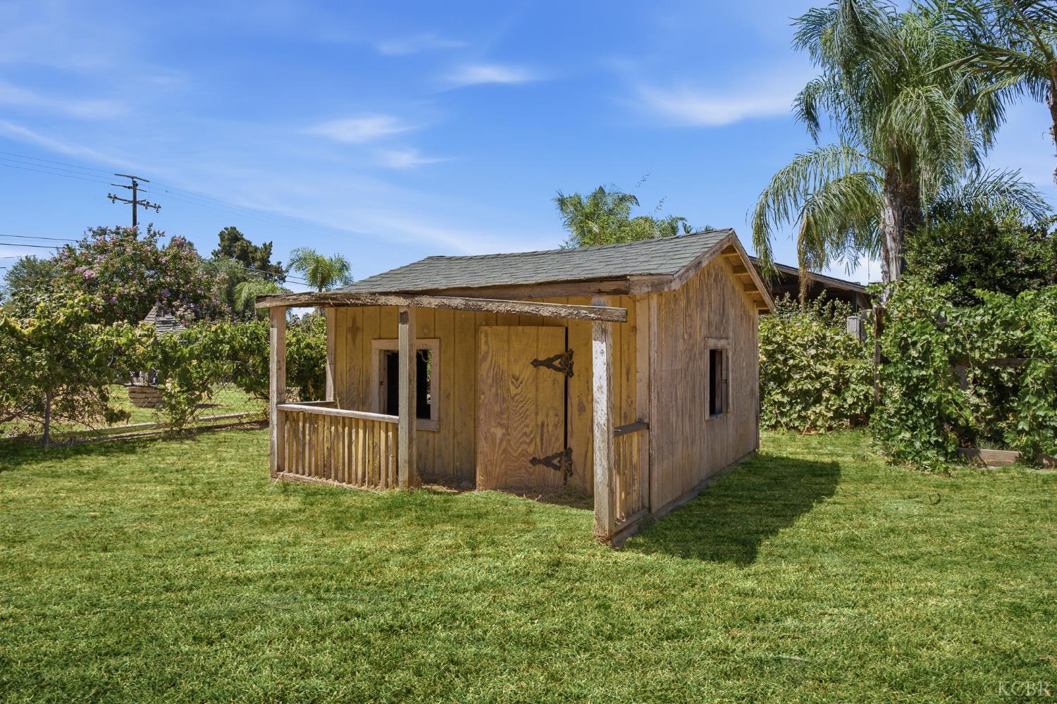 842 S Lemoore Ave, Lemoore, CA 93245