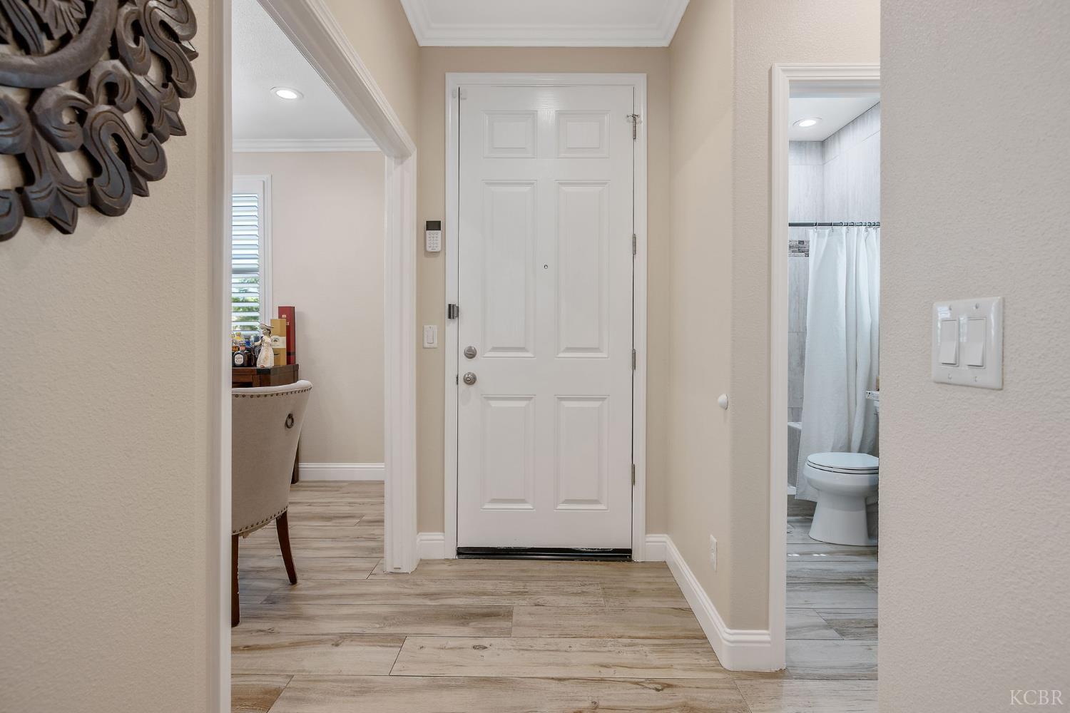 908 Tuscany Ct, Lemoore, CA 93245