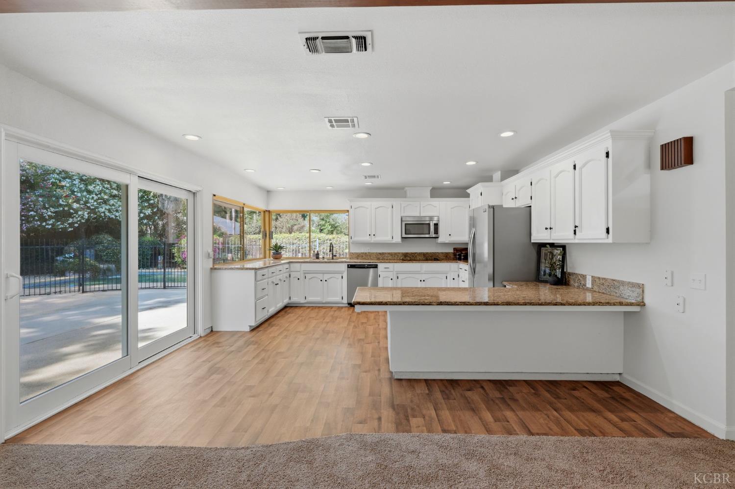 15126 Avenue 312, Visalia, CA 93292