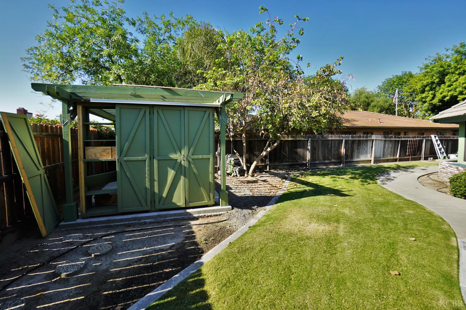 Open Photo