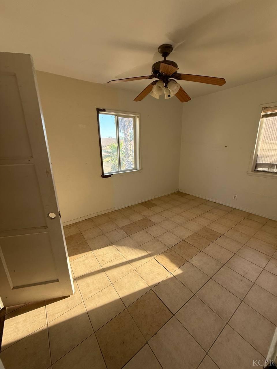 4504 Mesa Dr, Bakersfield, CA 93306