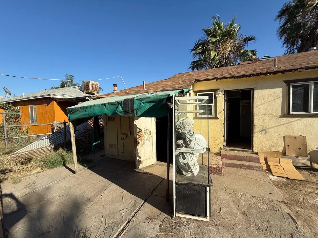 4504 Mesa Dr, Bakersfield, CA 93306