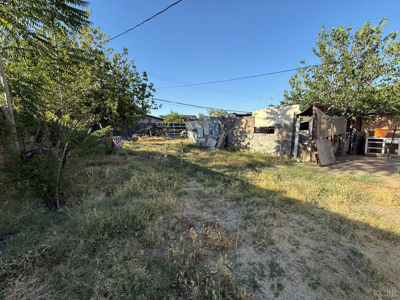 4504 Mesa Dr, Bakersfield, CA 93306