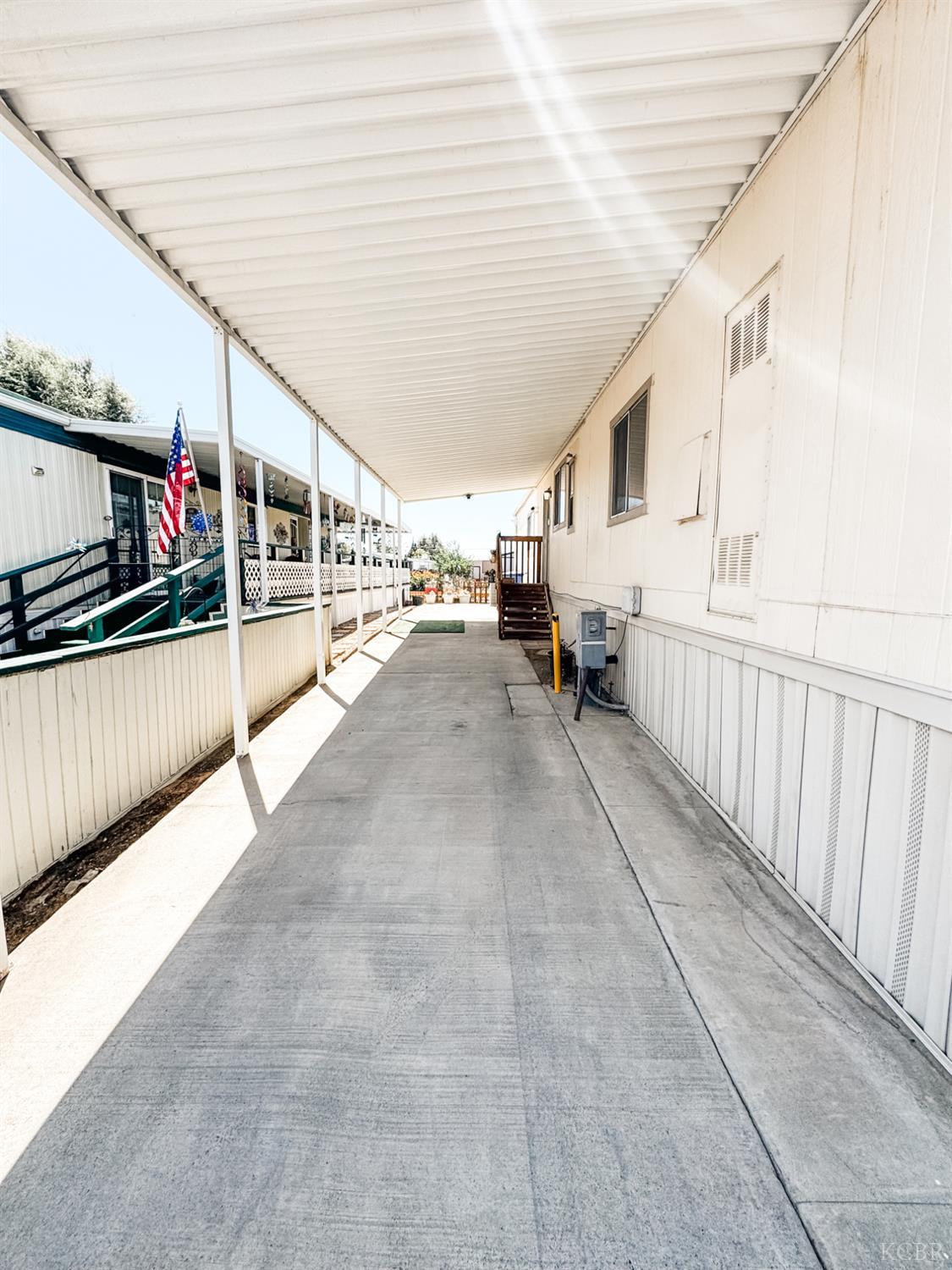 852 57 E Grangeville Blvd, Hanford, CA 93230