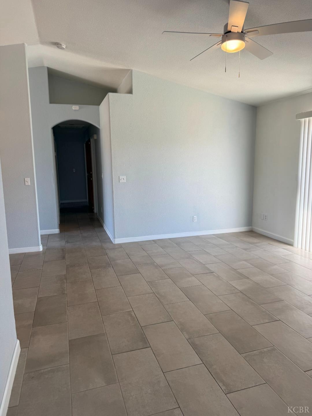 741 Madrid Ct, Lemoore, CA 93245