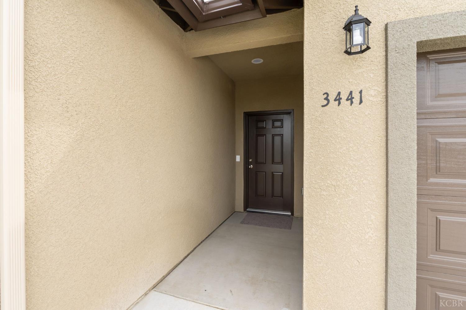 3441 E Douglas Ave, Visalia, CA 93292