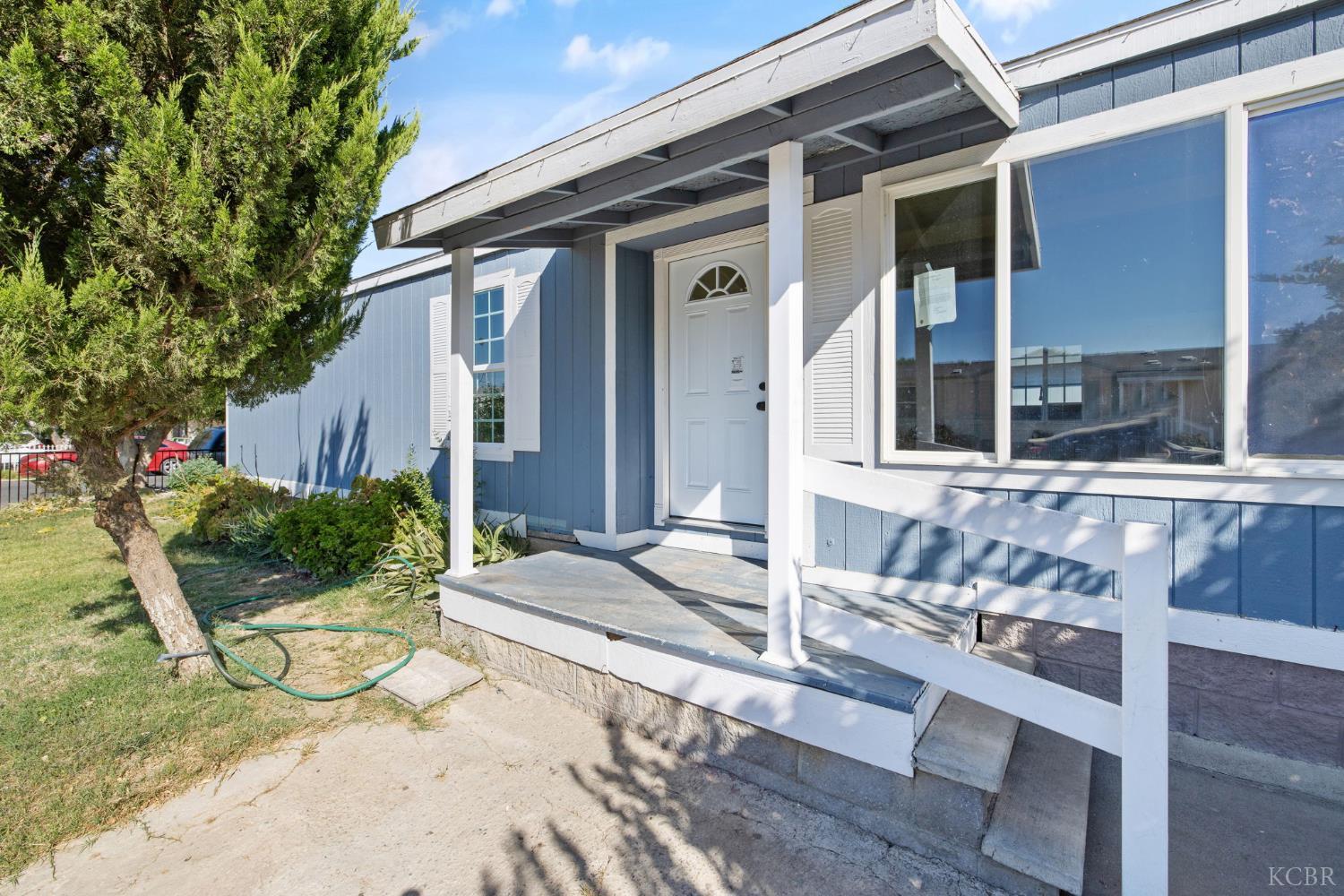 36581 Acorn Ave, Huron, CA 93234