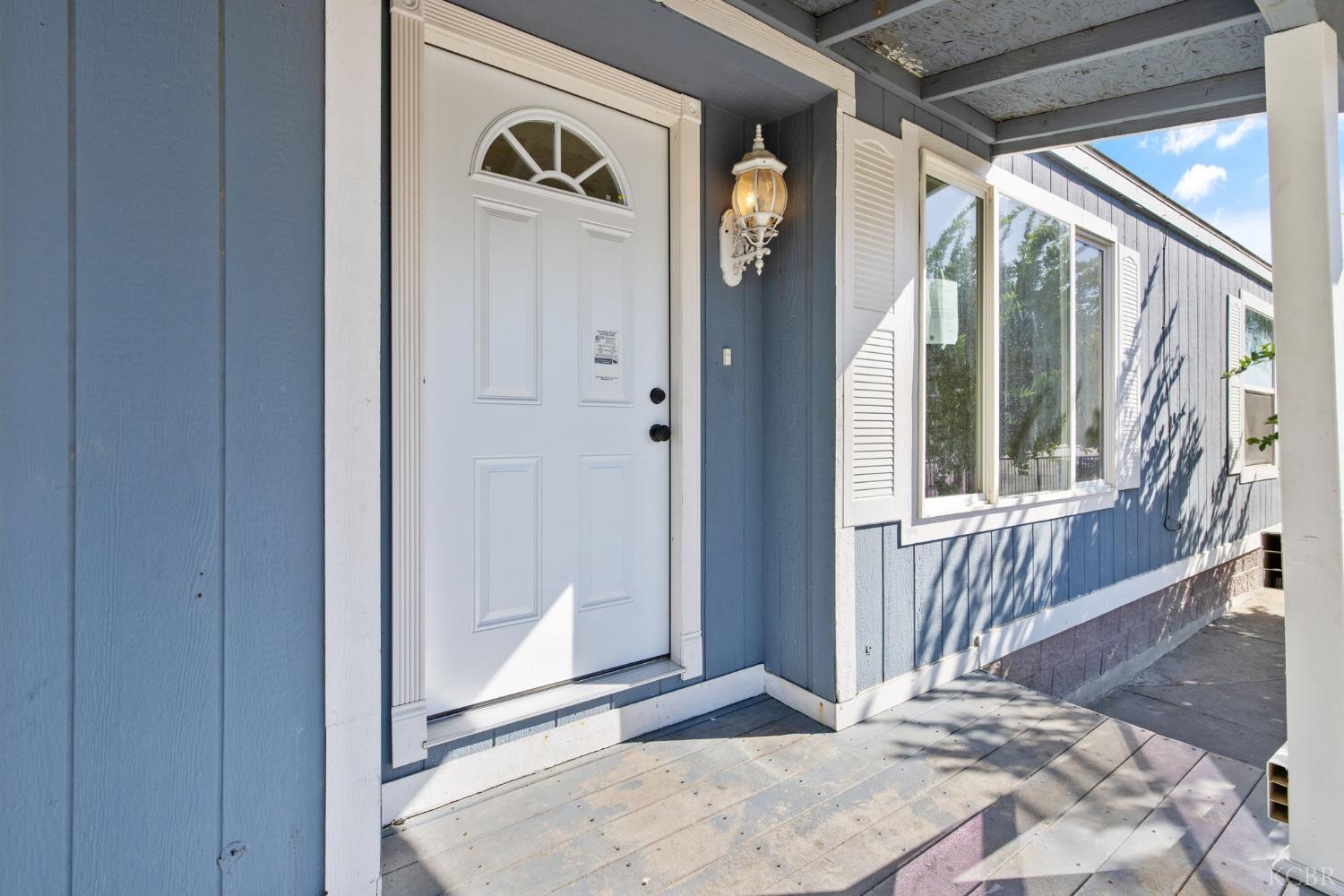 36581 Acorn Ave, Huron, CA 93234