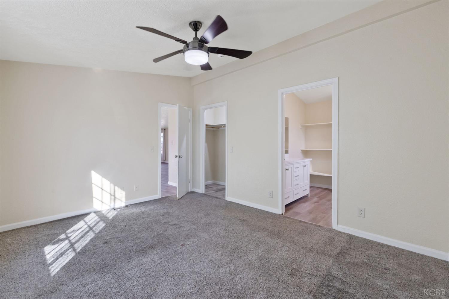 36581 Acorn Ave, Huron, CA 93234