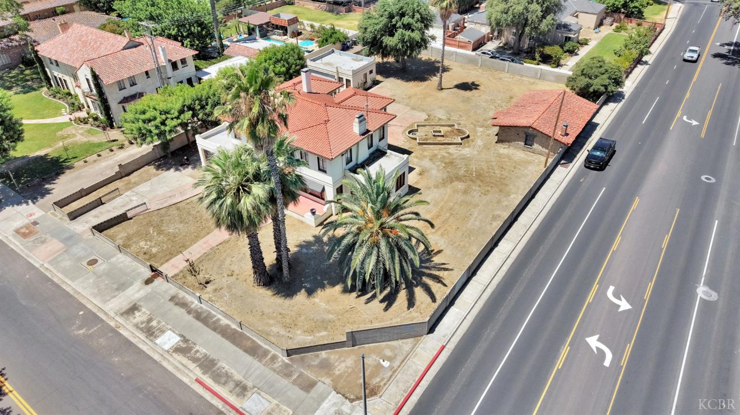 1630 N Irwin St, Hanford, CA 93230