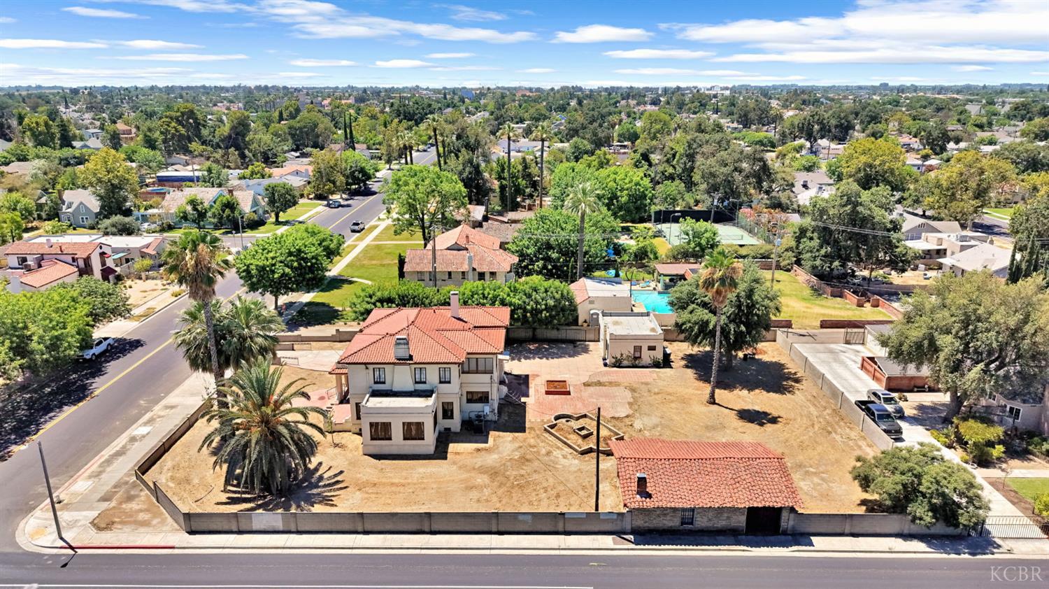 1630 N Irwin St, Hanford, CA 93230