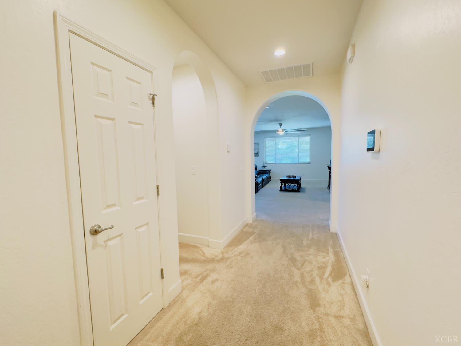 1849 W Porter Ave, Visalia, CA 93291