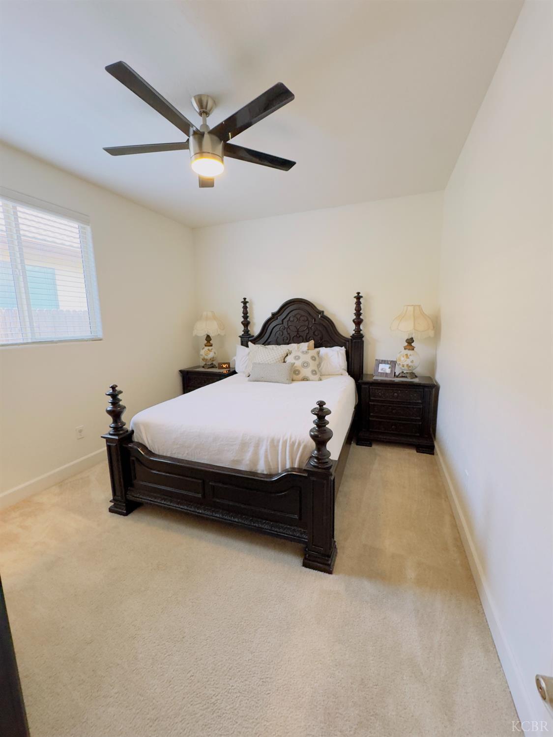 1849 W Porter Ave, Visalia, CA 93291