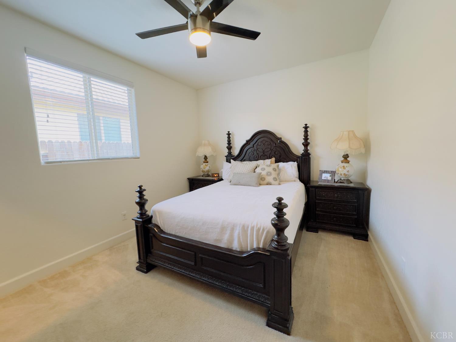1849 W Porter Ave, Visalia, CA 93291