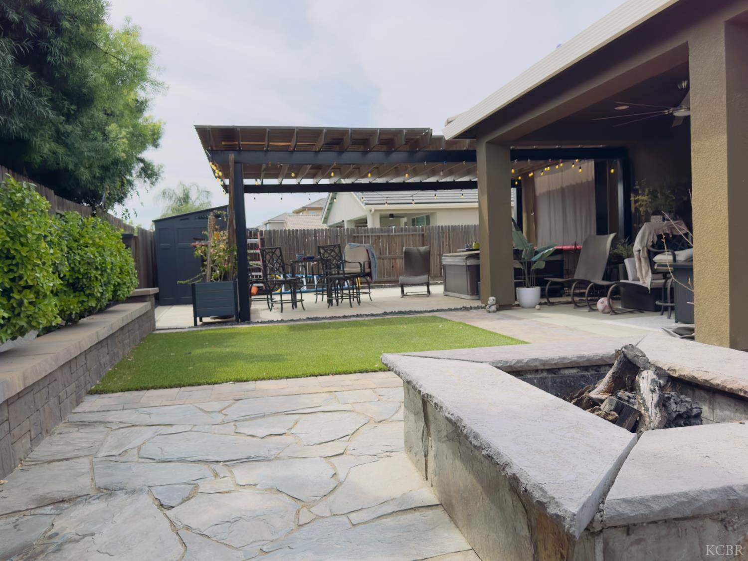 1849 W Porter Ave, Visalia, CA 93291